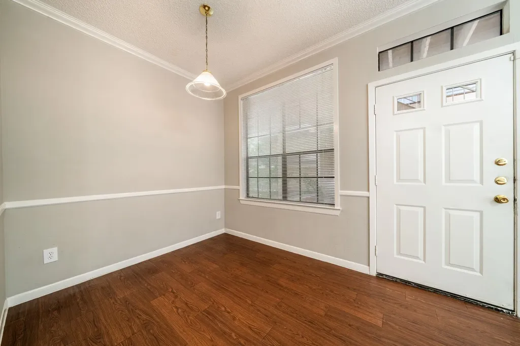 2300 Leon Street Austin TX 78705