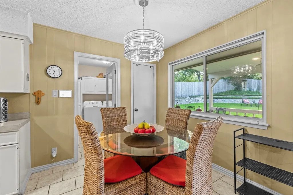 10102 Pond View Circle Austin TX 78753