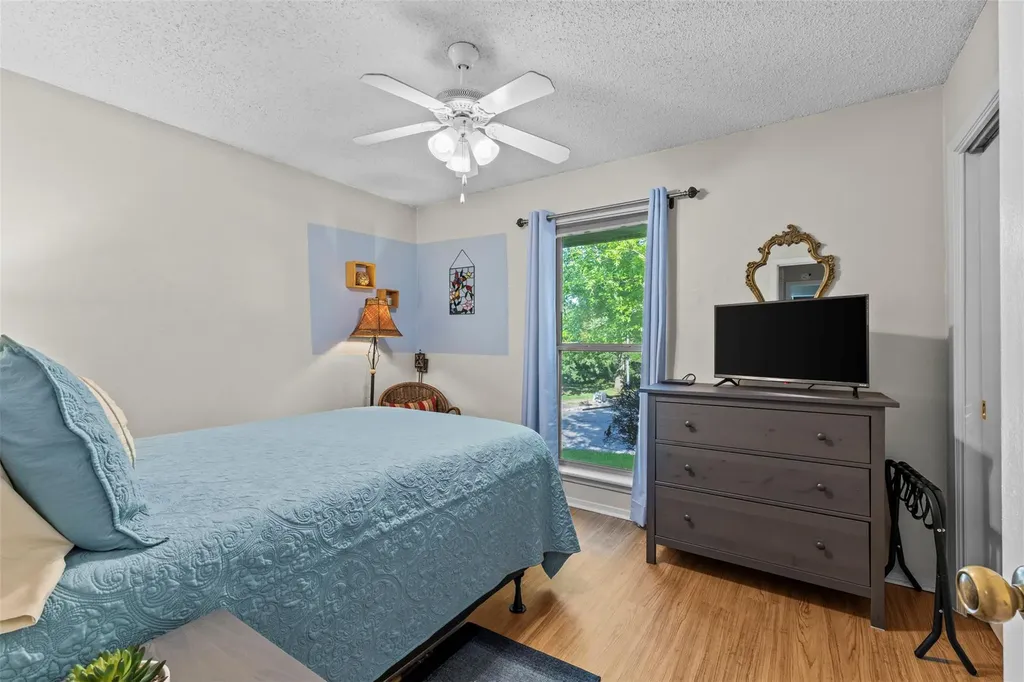 10102 Pond View Circle Austin TX 78753