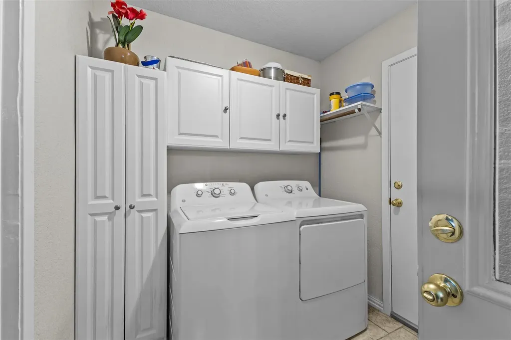 10102 Pond View Circle Austin TX 78753