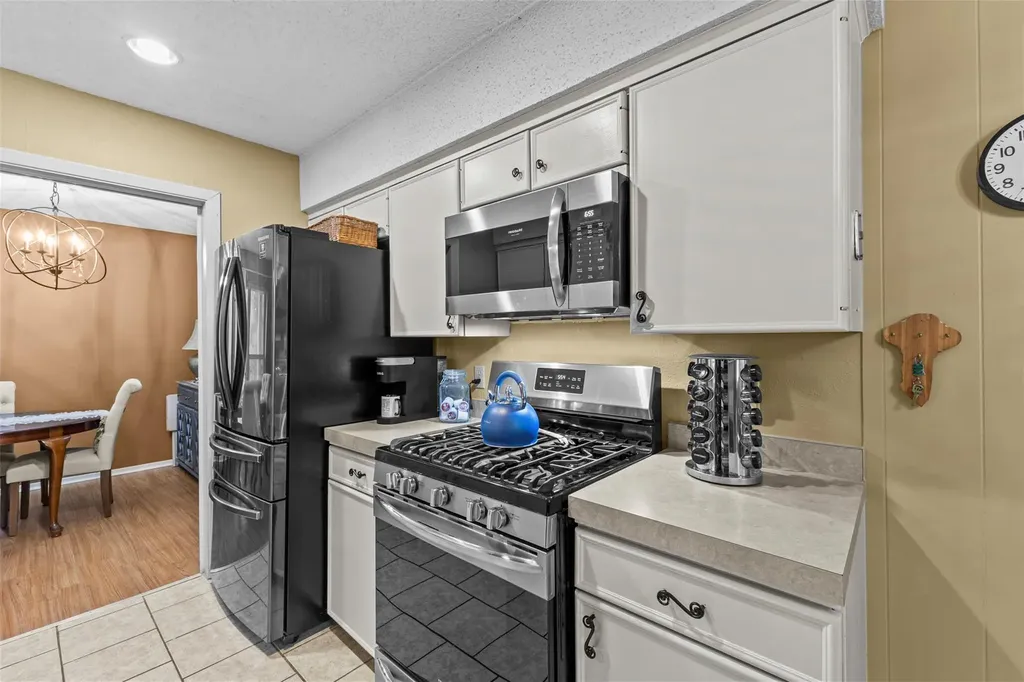 10102 Pond View Circle Austin TX 78753