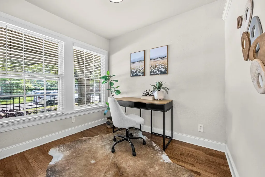 924 E 52nd Street Austin TX 78751