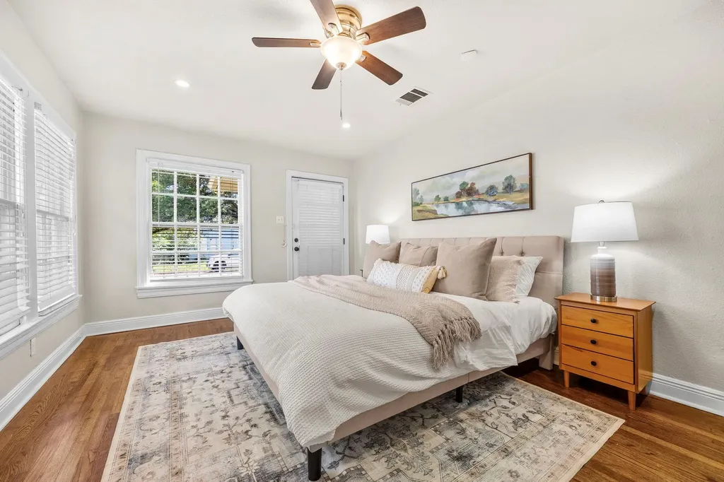 924 E 52nd Street Austin TX 78751
