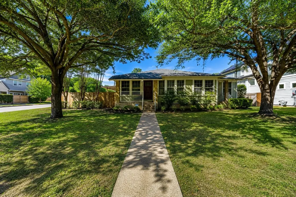 924 E 52nd Street Austin TX 78751