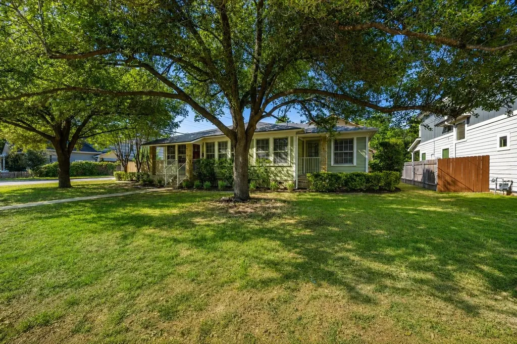 924 E 52nd Street Austin TX 78751