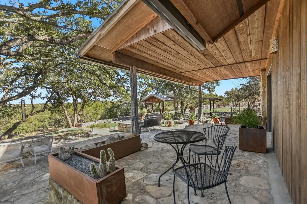 7000 Mcgregor Lane Dripping Springs TX 78620