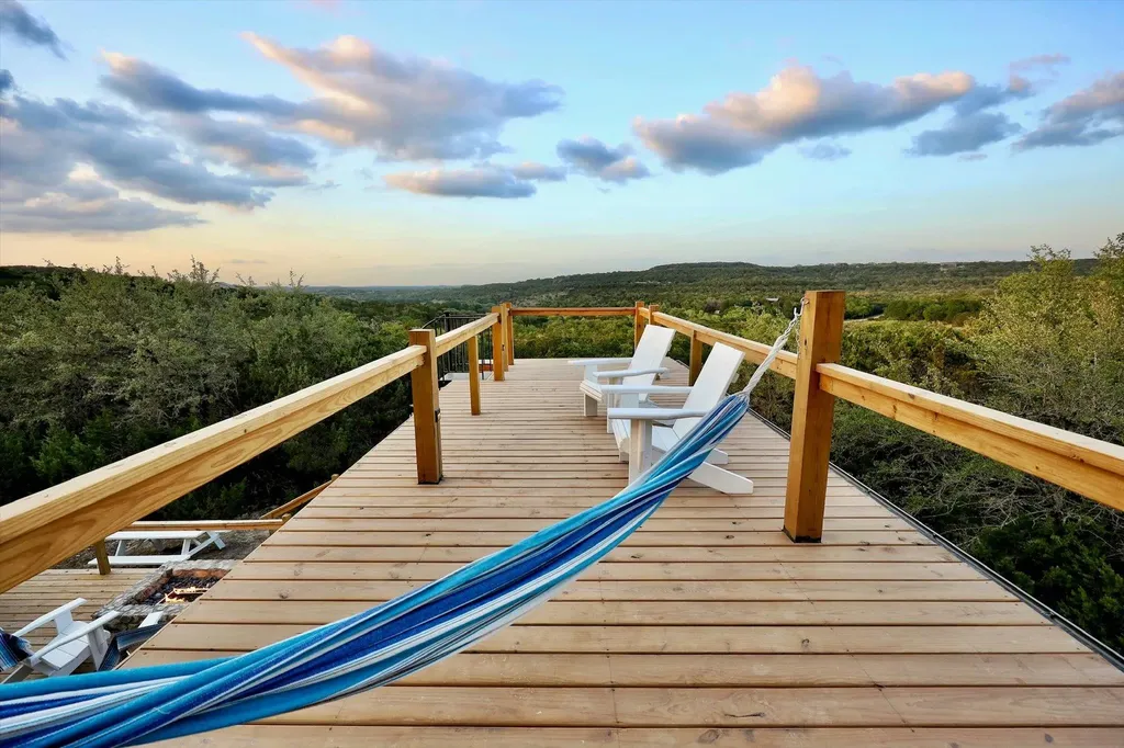 7000 Mcgregor Lane Dripping Springs TX 78620