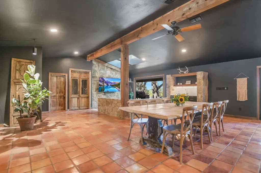 7000 Mcgregor Lane Dripping Springs TX 78620