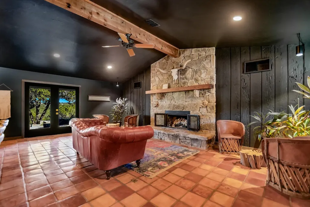 7000 Mcgregor Lane Dripping Springs TX 78620