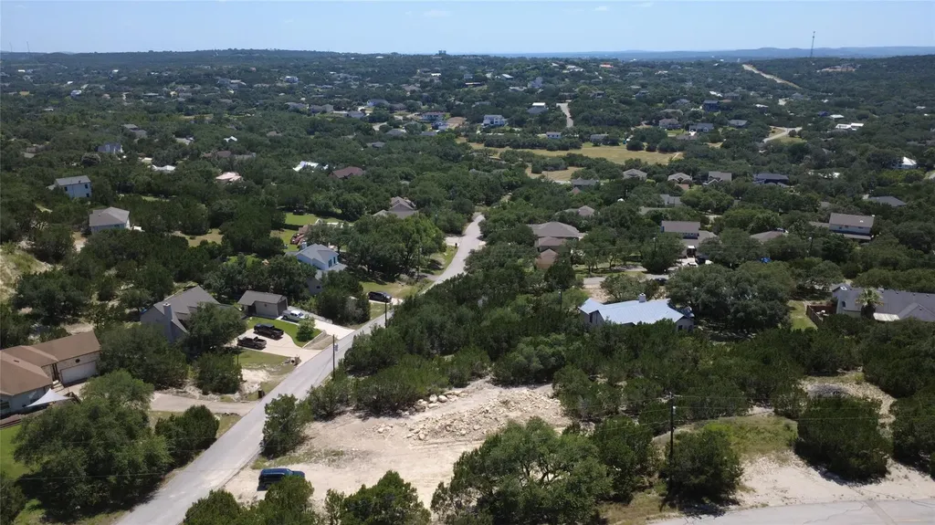 21900 Morar Drive Spicewood TX 78669
