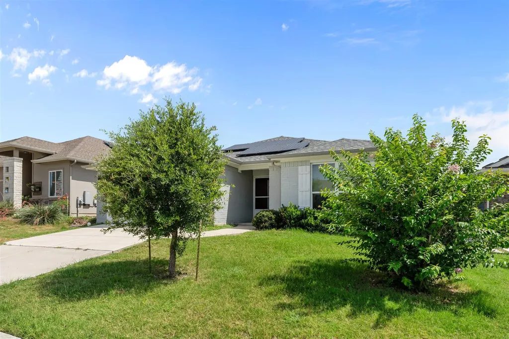 16512 Enamorado Road Manor TX 78653