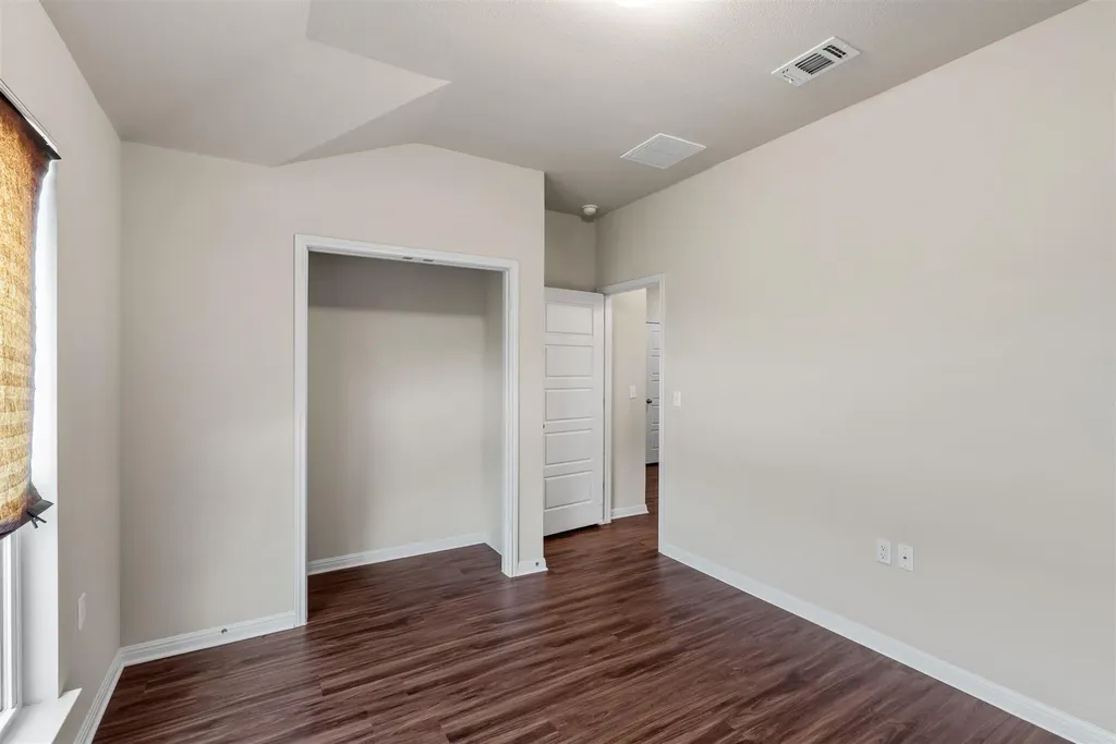 16512 Enamorado Road Manor TX 78653