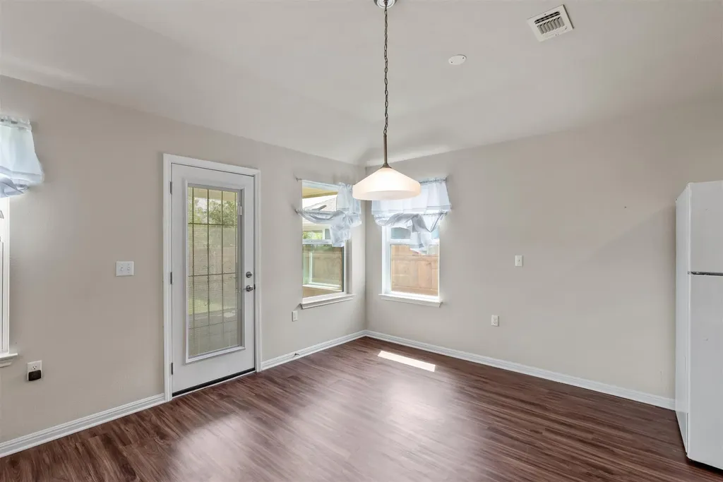 16512 Enamorado Road Manor TX 78653