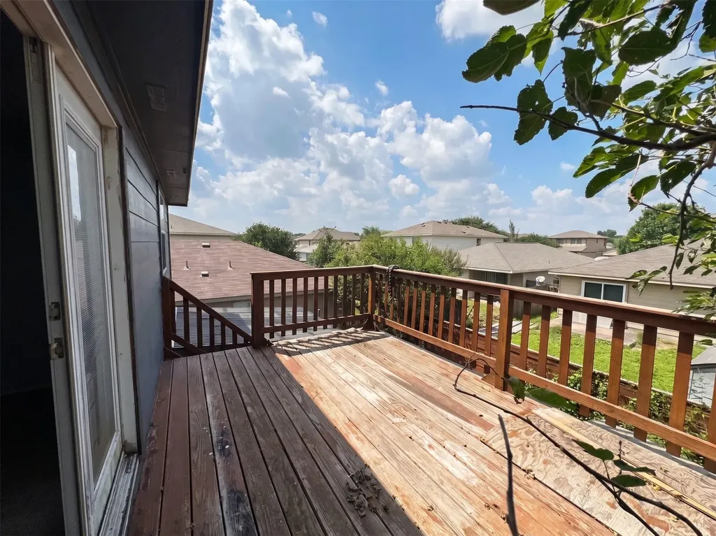 12512 La Paz Lane Del Valle TX 78617