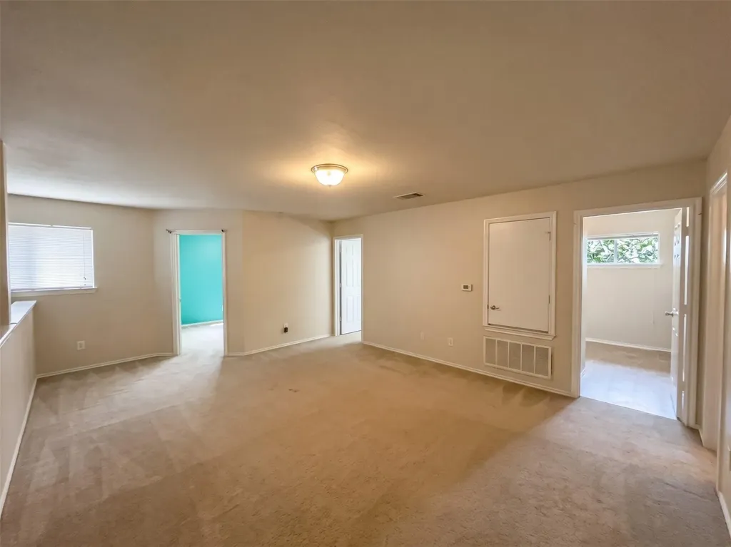 12512 La Paz Lane Del Valle TX 78617
