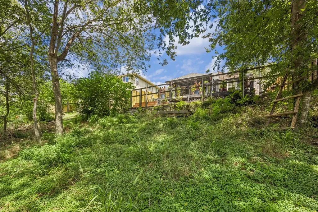 7104 Bay City Bend Austin TX 78725