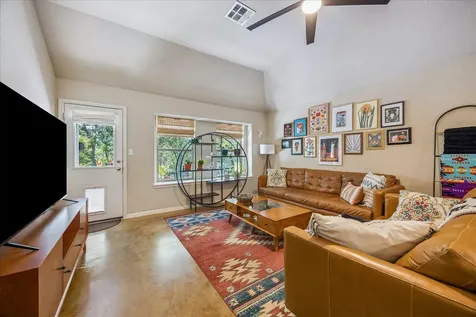 7104 Bay City Bend Austin TX 78725