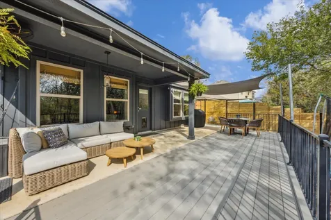 7104 Bay City Bend Austin TX 78725