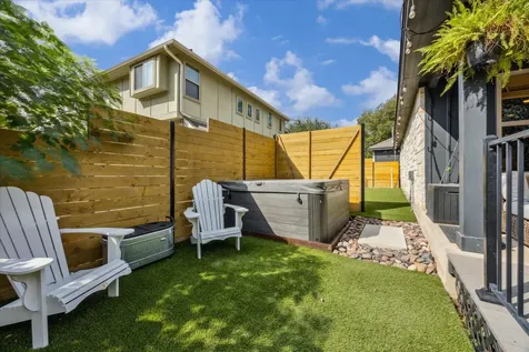 7104 Bay City Bend Austin TX 78725