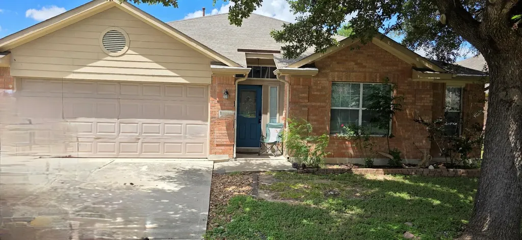 261 Amber Ash Drive Kyle TX 78640