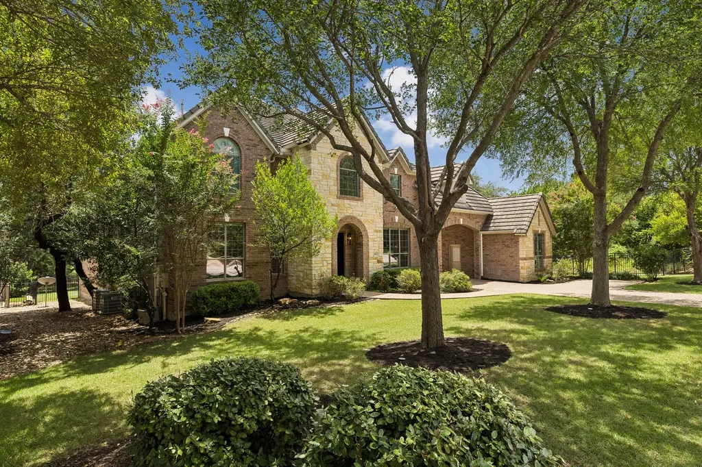 11813 Eagles Glen Drive Austin TX 78732