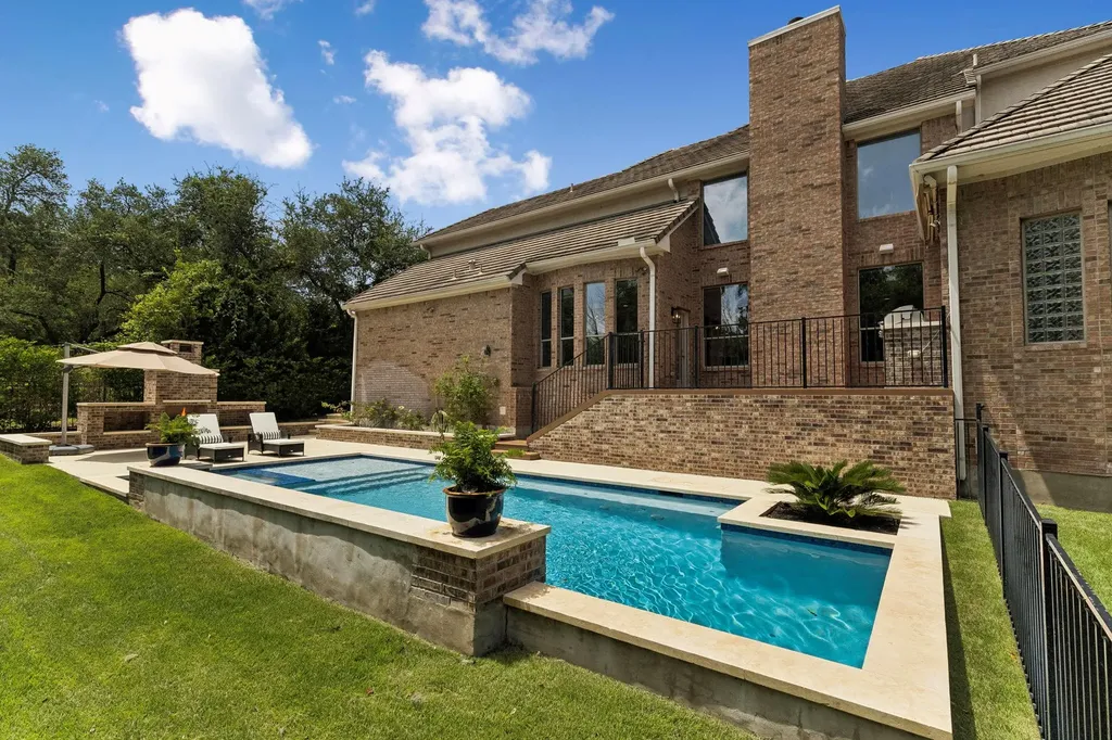 11813 Eagles Glen Drive Austin TX 78732