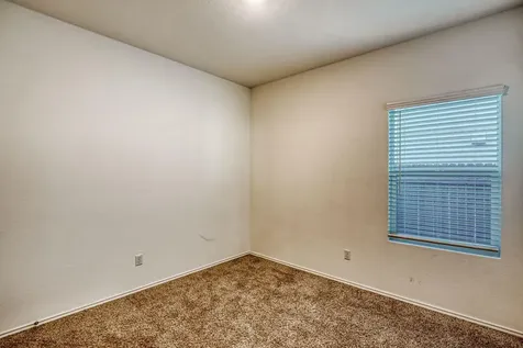 308 Geode Glen Maxwell TX 78656