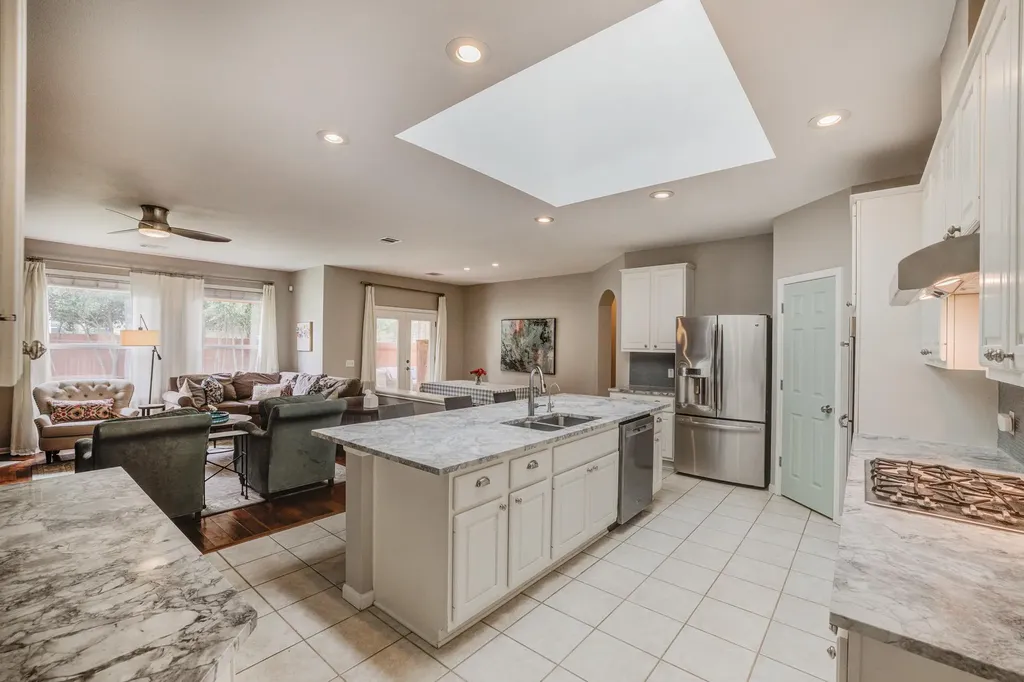 6021 Ronchamps Drive Round Rock TX 78681