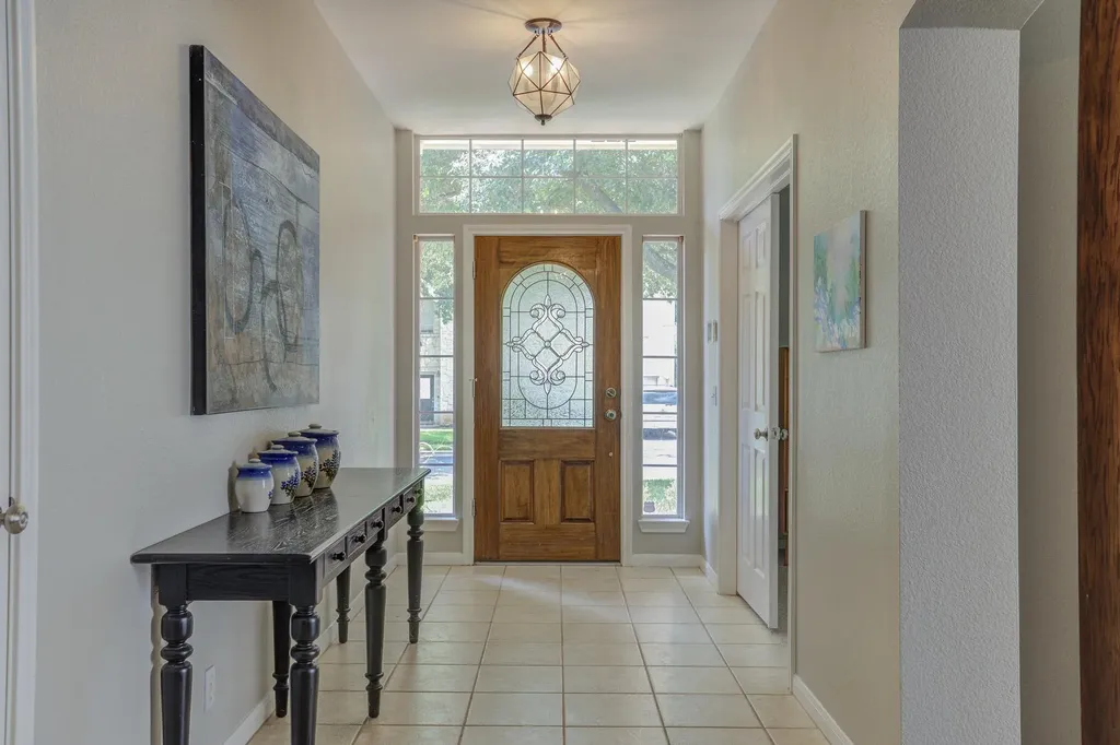 6021 Ronchamps Drive Round Rock TX 78681