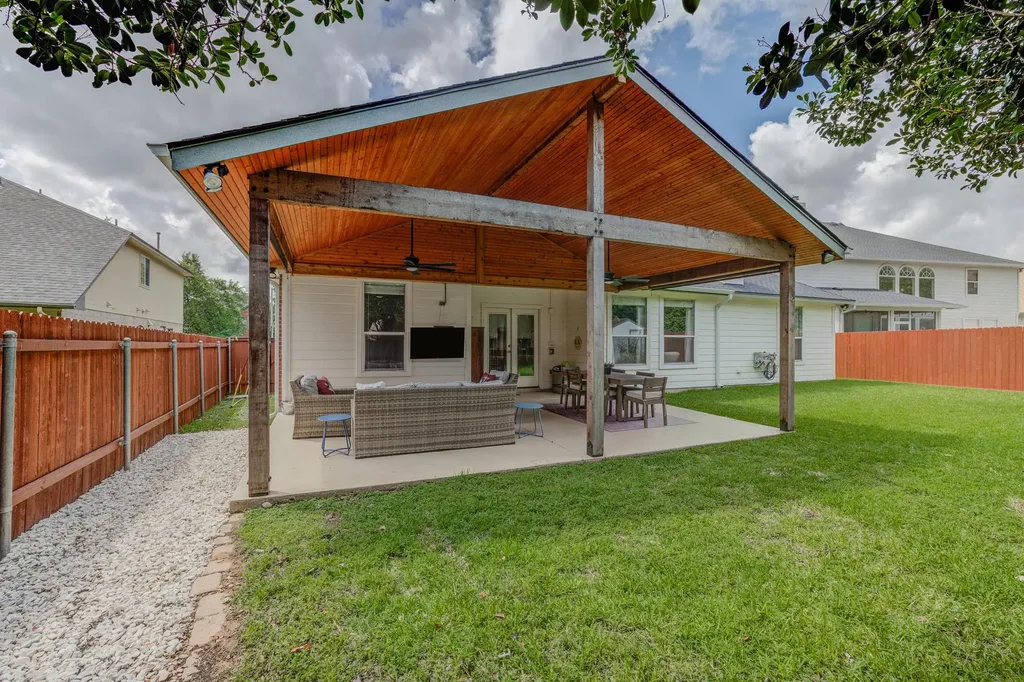 6021 Ronchamps Drive Round Rock TX 78681