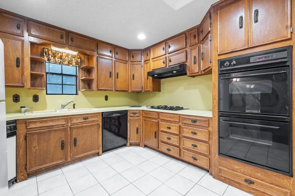 1101 Horizon Park Boulevard Leander TX 78641