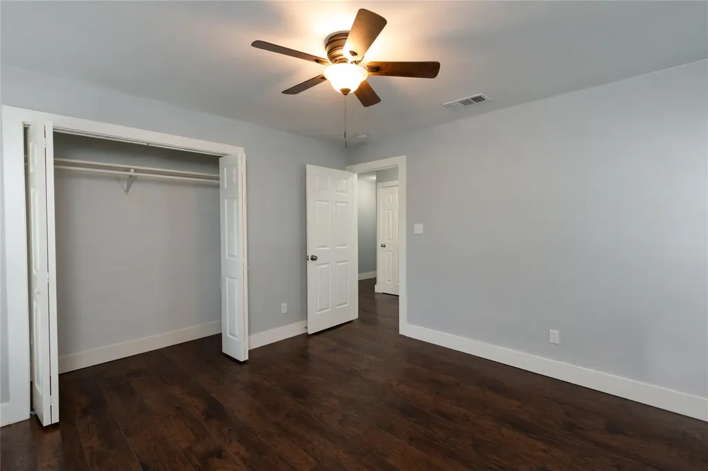 1005 George Street Taylor TX 76574