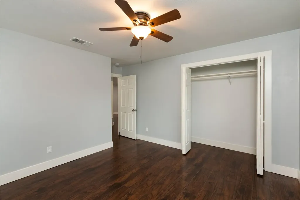 1005 George Street Taylor TX 76574
