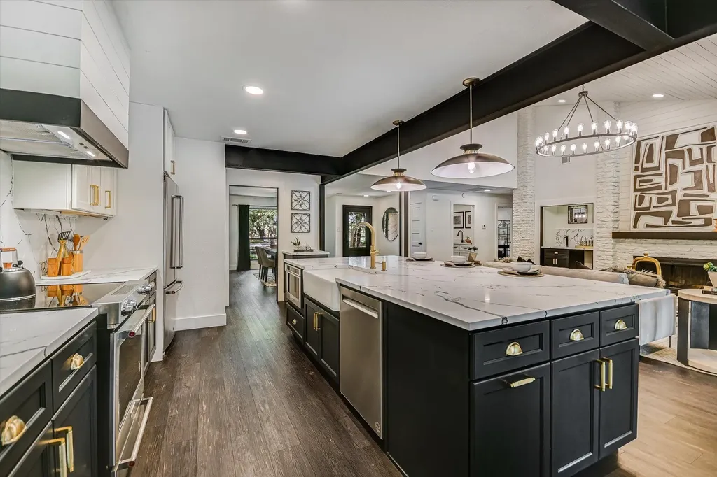 4717 Sam Bass Road Round Rock TX 78681