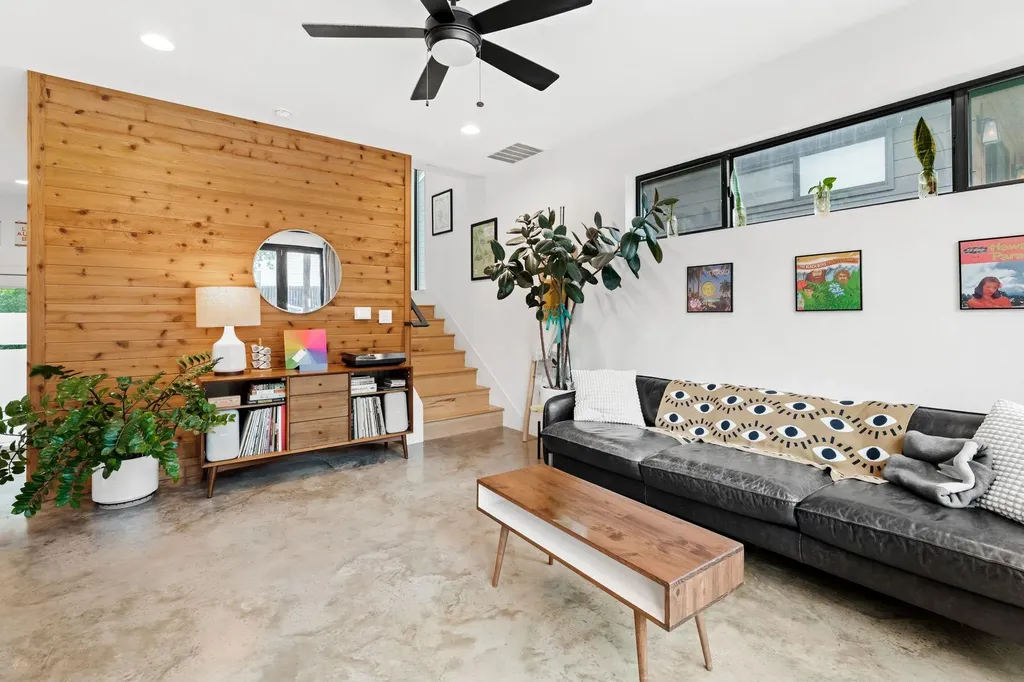 2311 E 18th Street Austin TX 78702