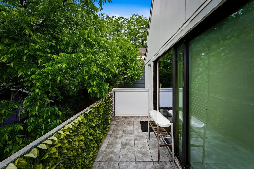 2311 E 18th Street Austin TX 78702