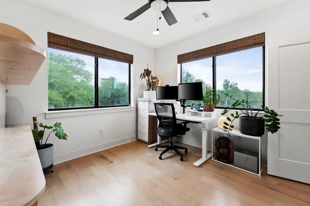 2311 E 18th Street Austin TX 78702