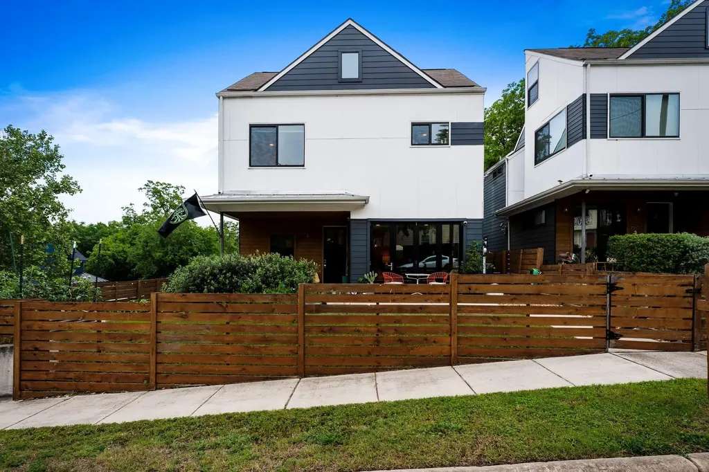2311 E 18th Street Austin TX 78702