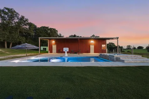 8731 Sh 79 Highway Milano TX 76556