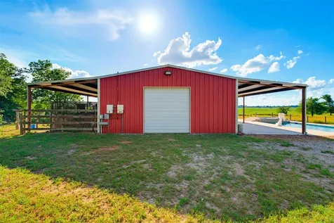 8731 Sh 79 Highway Milano TX 76556