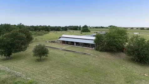 51 County Road 436 Thrall TX 76578