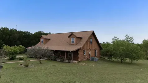 51 County Road 436 Thrall TX 76578