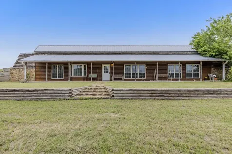 51 County Road 436 Thrall TX 76578