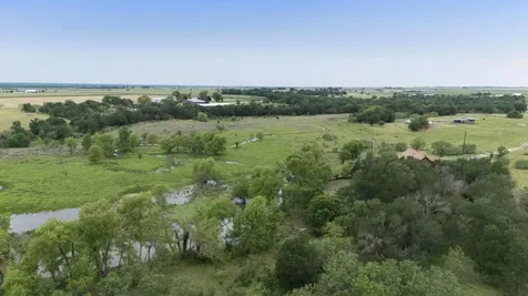 51 County Road 436 Thrall TX 76578