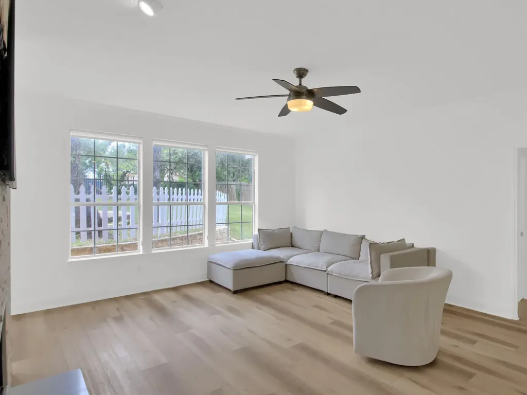 6001 Sierra Arbor Court Austin TX 78759