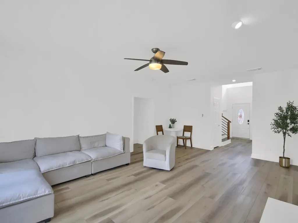 6001 Sierra Arbor Court Austin TX 78759