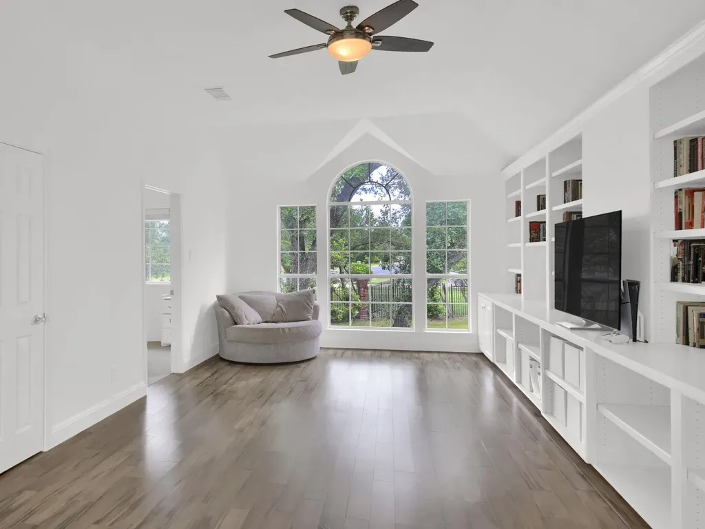 6001 Sierra Arbor Court Austin TX 78759