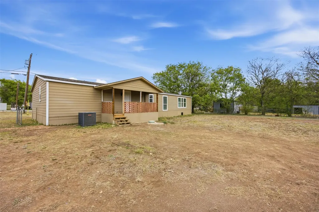 180 Quail Ridge Drive Kyle TX 78640