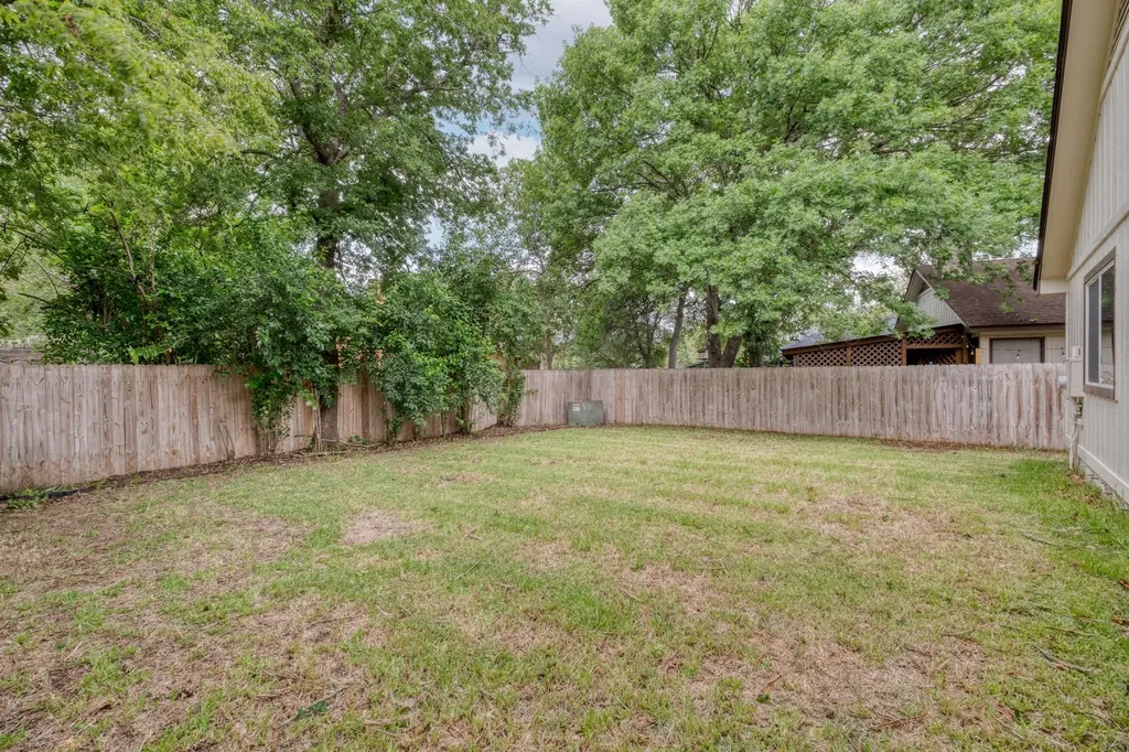 905 Wickfield Lane Austin TX 78753