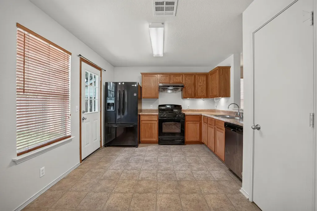 2412 Kale Drive Austin TX 78725